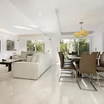 Casa Isa By Finest