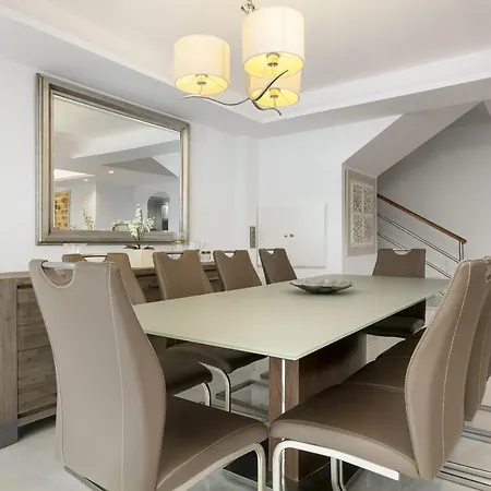 Casa Isa Holiday home Marbella