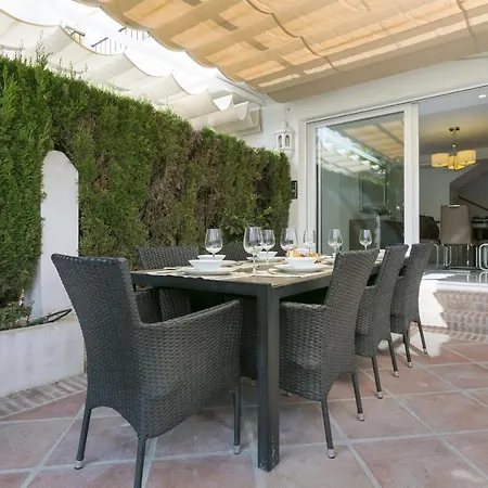 Casa Isa By Finest Holiday home